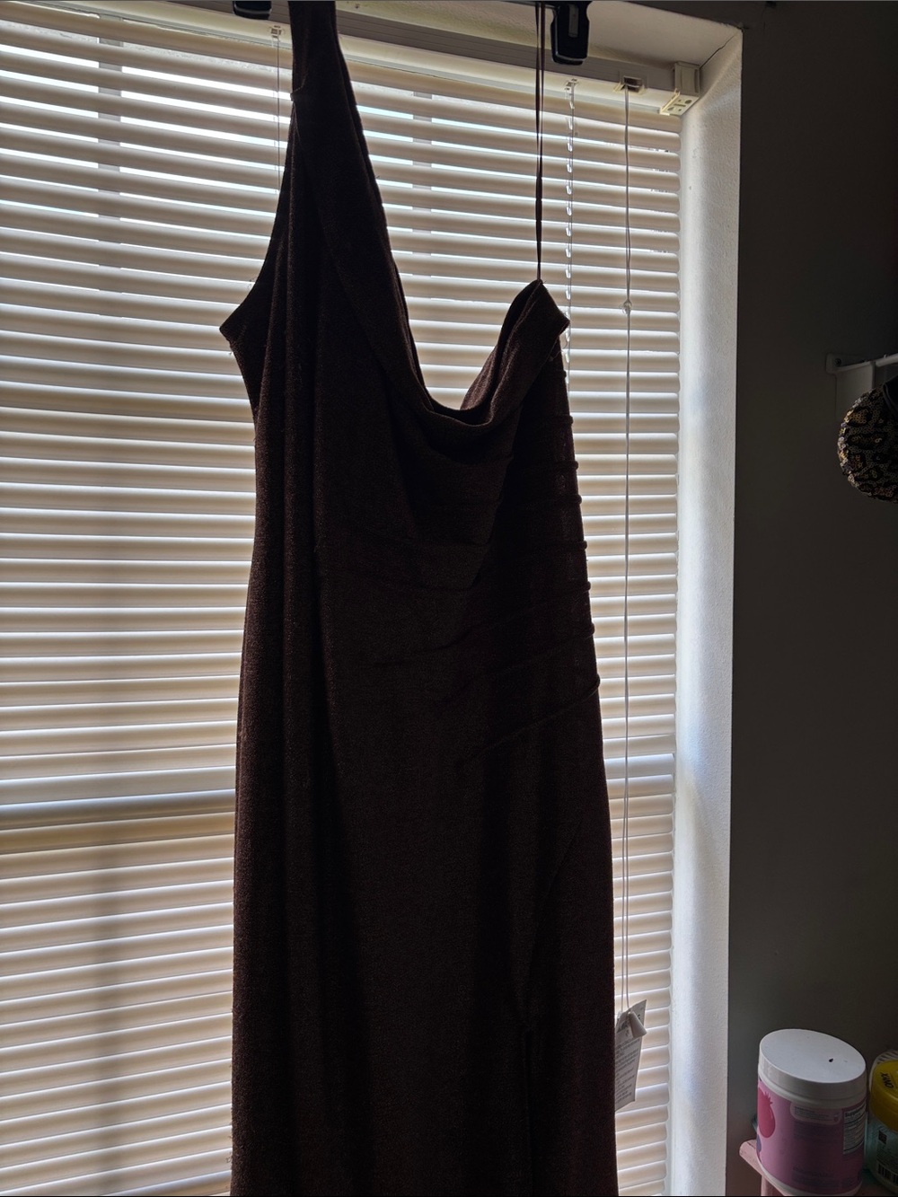 Elegant Brown One-Shoulder Maxi Dress